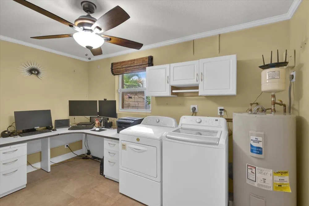 1121 SE ALAMANDA LANE Stuart, FL 34996