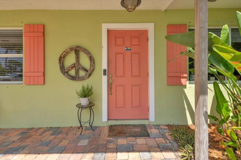 1121 SE ALAMANDA LANE Stuart, FL 34996