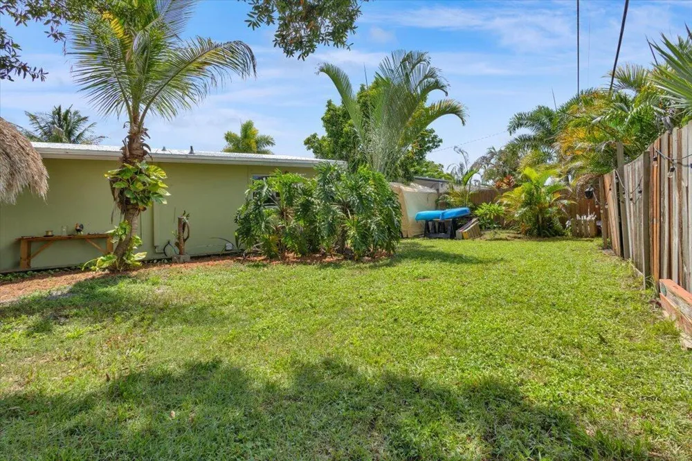 1121 SE ALAMANDA LANE Stuart, FL 34996