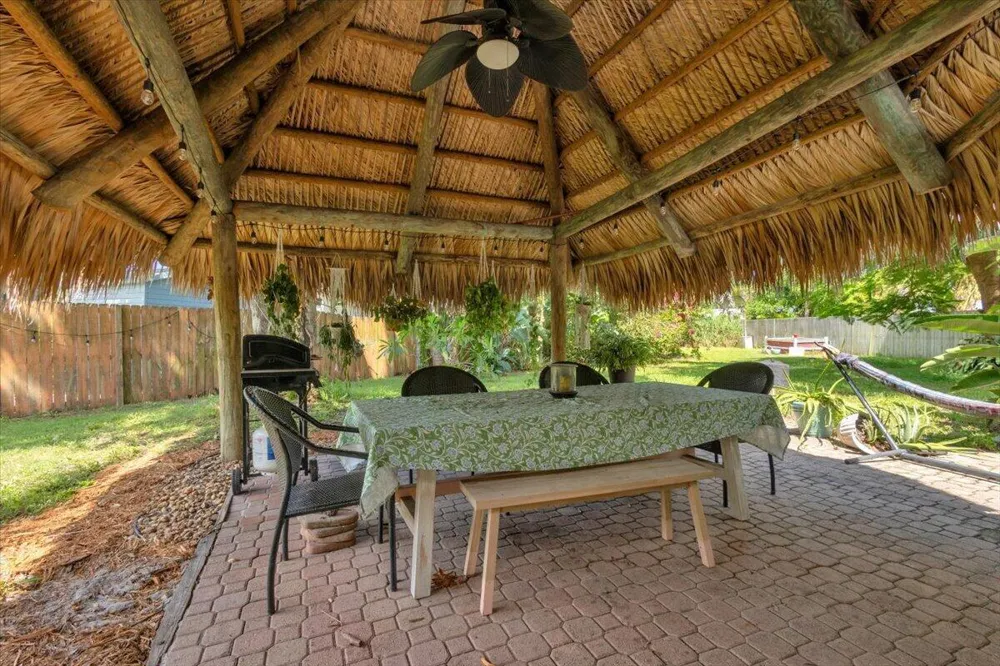 1121 SE ALAMANDA LANE Stuart, FL 34996