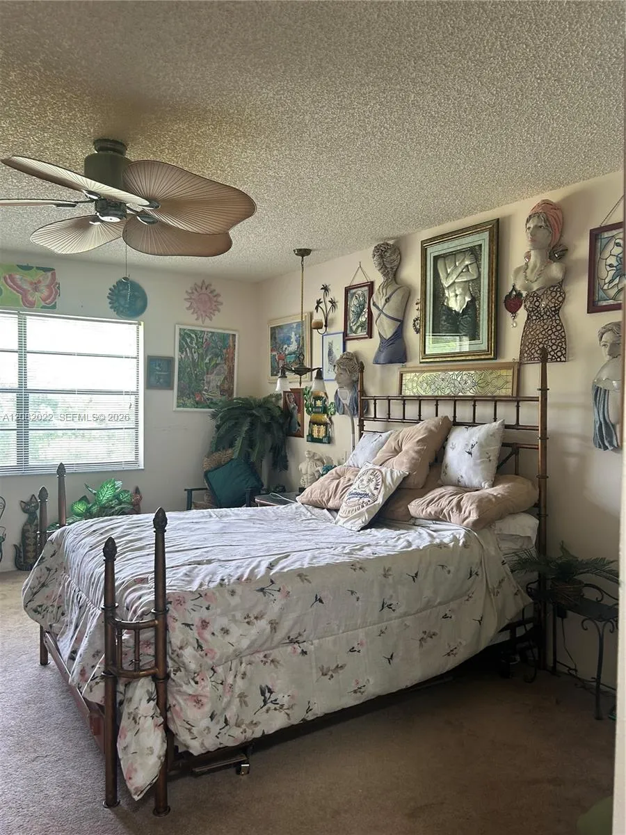 9205 Pecky Cypress Ln #8F Boca Raton, FL 33428