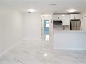 2408 NE 4th Street Pompano Beach, FL 33062