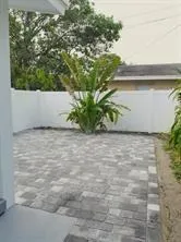 2408 NE 4th Street Pompano Beach, FL 33062