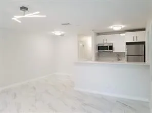 2408 NE 4th Street Pompano Beach, FL 33062