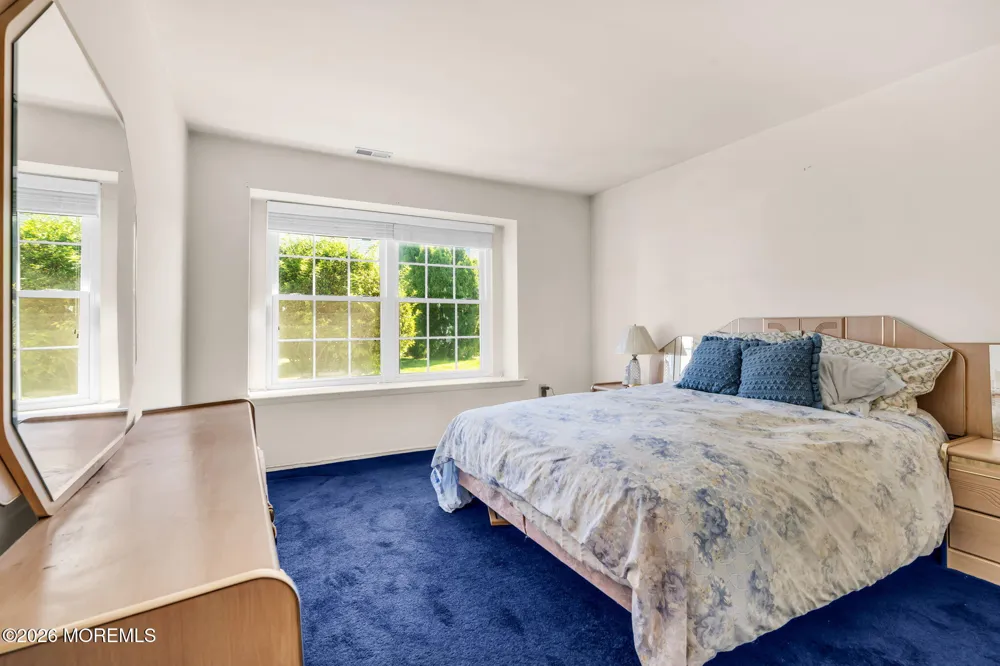 11 Racquet Rd. Road Wall, NJ 07719