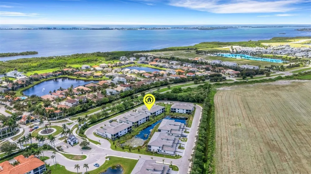 5624 SUMMIT POINTE CIRCLE #104 Bradenton, FL 34210