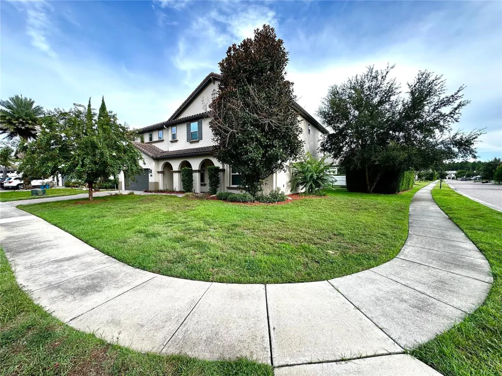 8636 CHILTON DRIVE Orlando, FL 32836