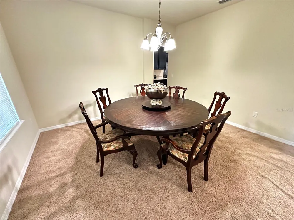 8636 CHILTON DRIVE Orlando, FL 32836
