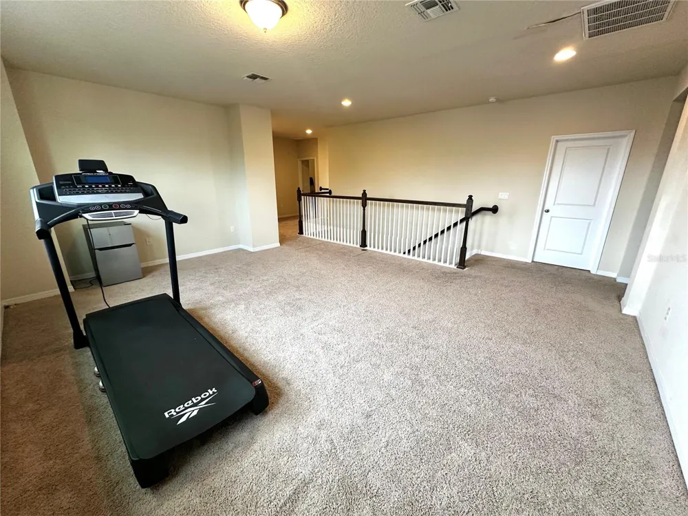8636 CHILTON DRIVE Orlando, FL 32836