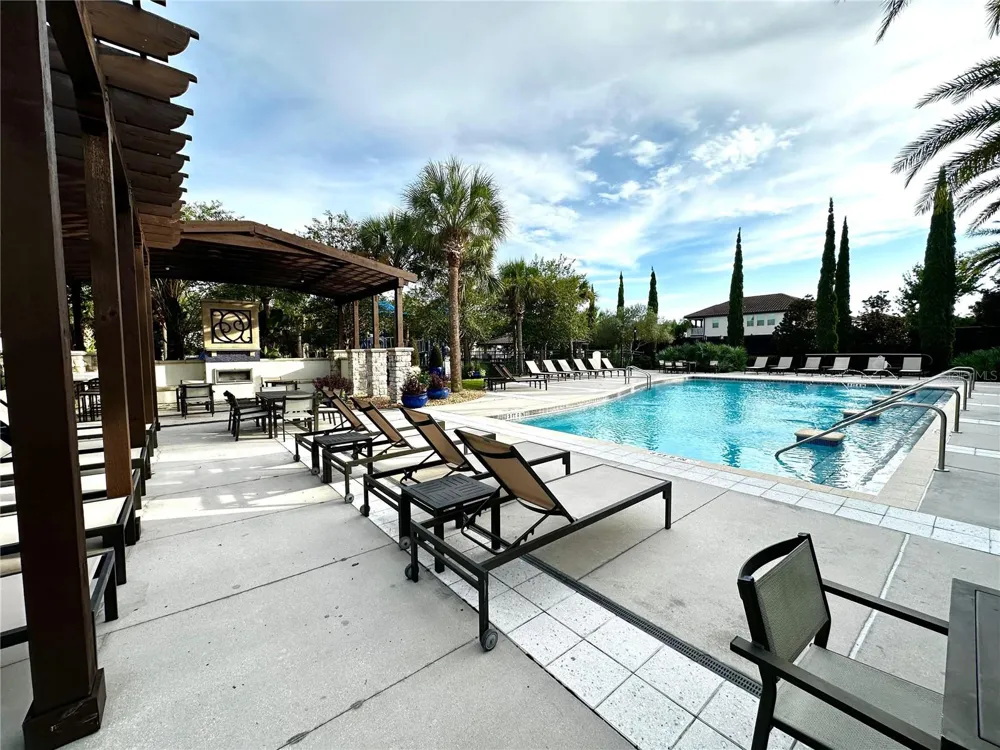8636 CHILTON DRIVE Orlando, FL 32836