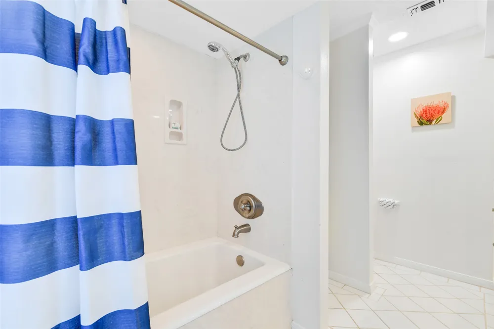 16619 Jamaica Cove Road Jamaica Beach, TX 77554