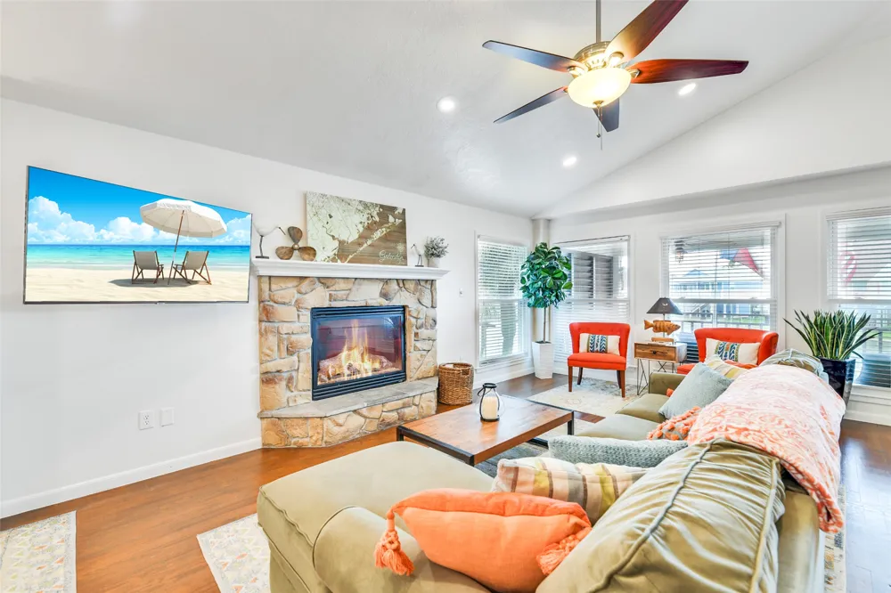 16619 Jamaica Cove Road Jamaica Beach, TX 77554