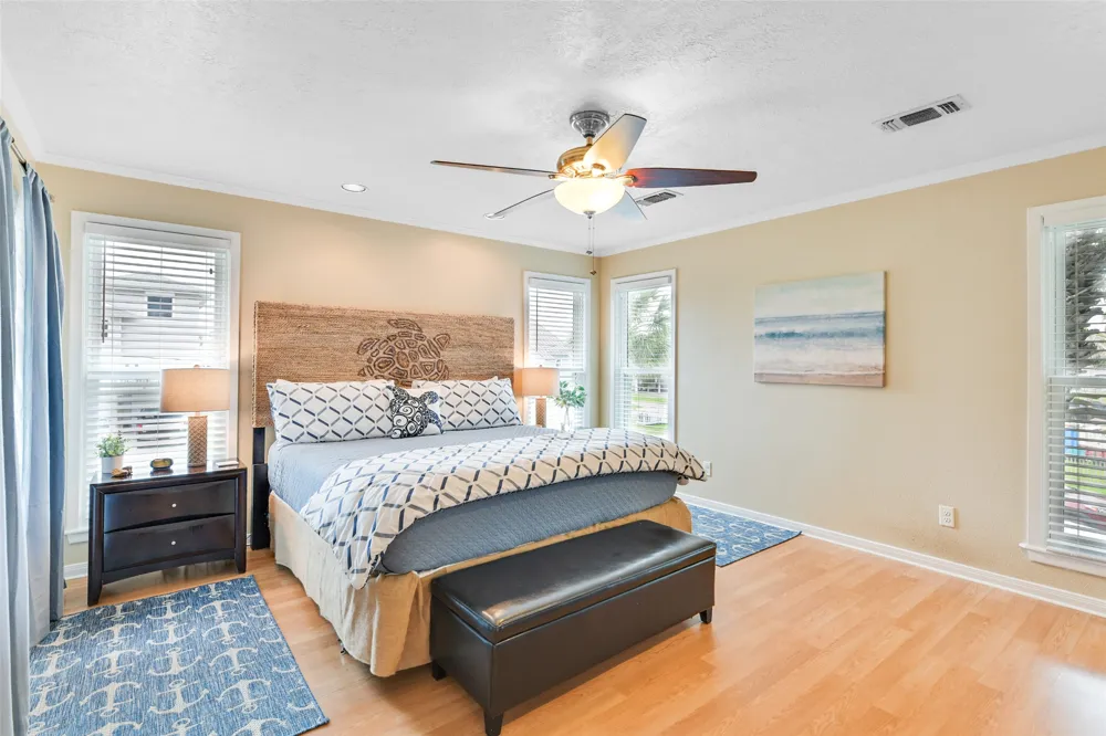 16619 Jamaica Cove Road Jamaica Beach, TX 77554