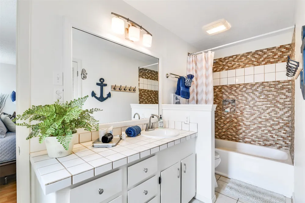 16619 Jamaica Cove Road Jamaica Beach, TX 77554