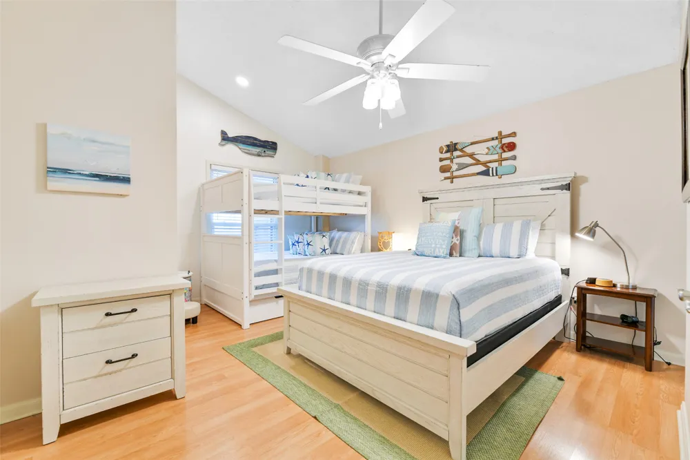 16619 Jamaica Cove Road Jamaica Beach, TX 77554