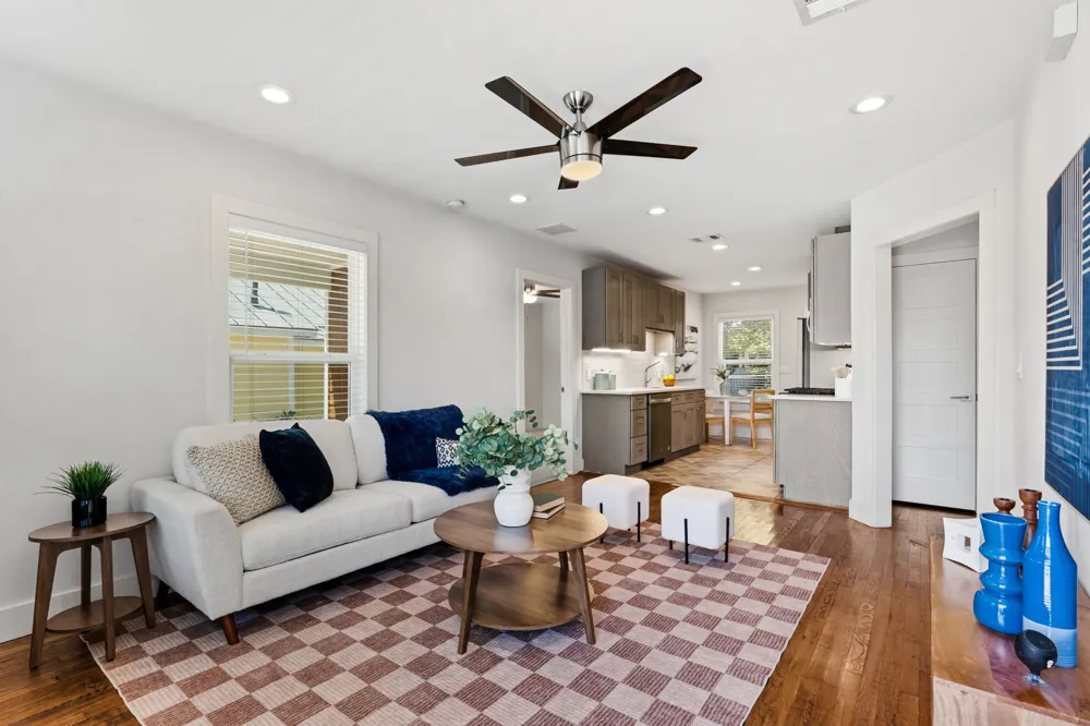 2702 Crest Avenue #1 Austin, TX 78702
