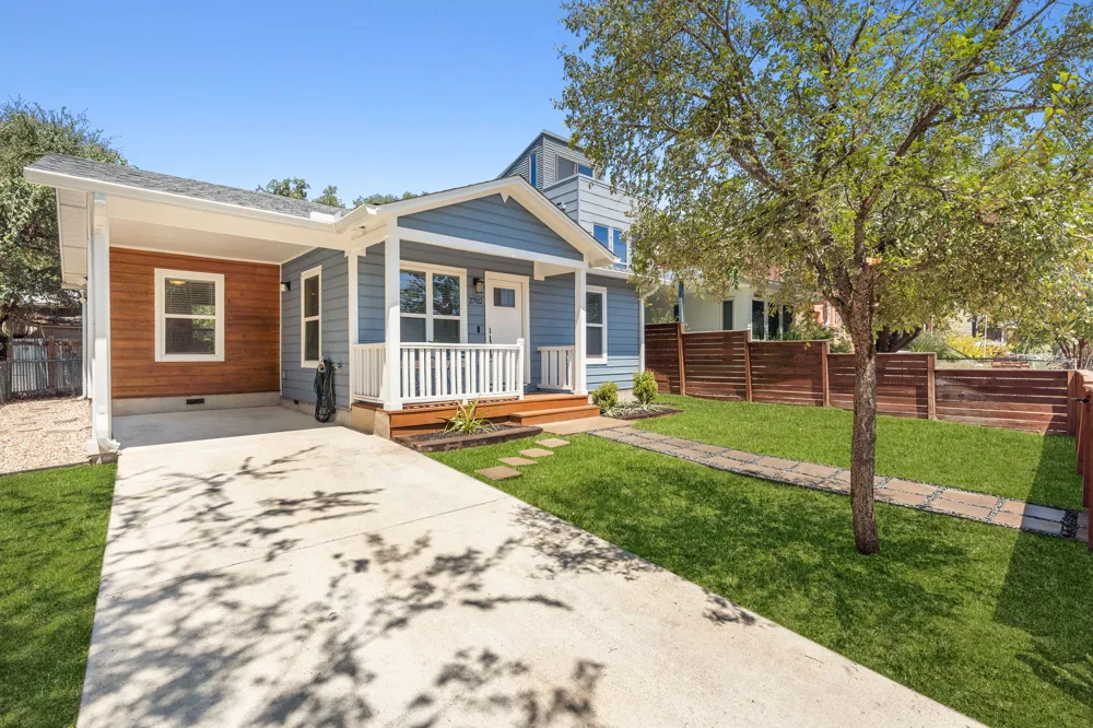 2702 Crest Avenue #1 Austin, TX 78702