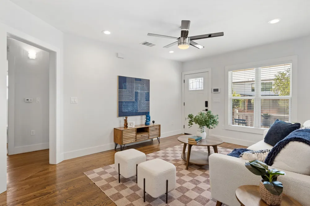 2702 Crest Avenue #1 Austin, TX 78702