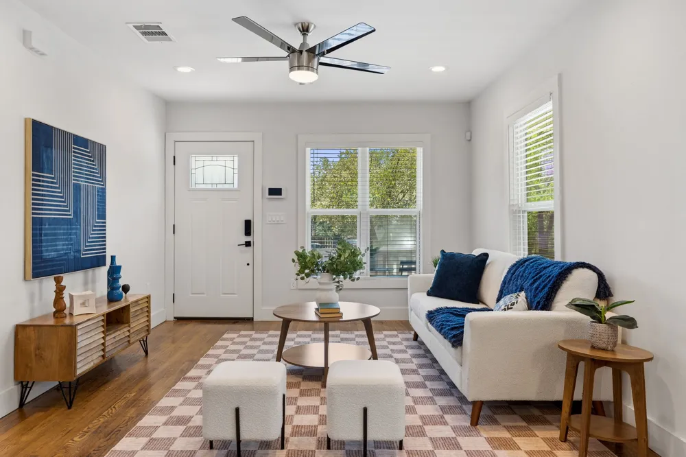 2702 Crest Avenue #1 Austin, TX 78702