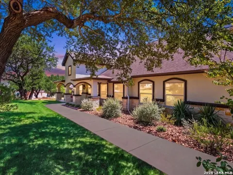 1711 Mountain Springs