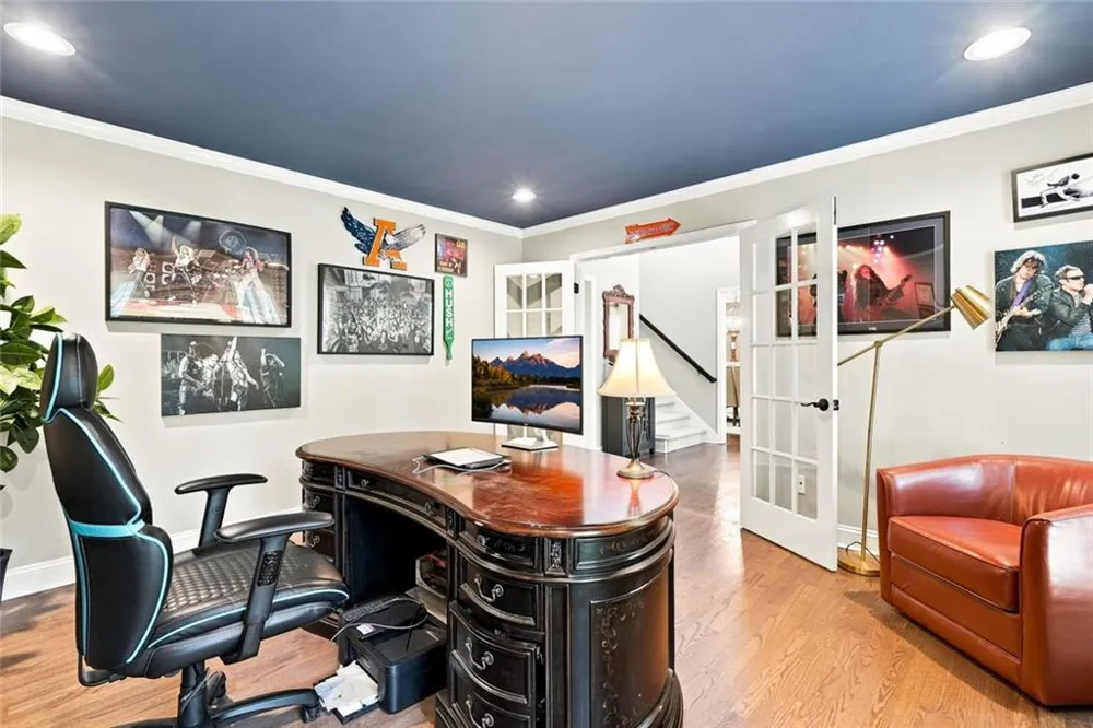 4201 Springwood Circle Marietta, GA 30062