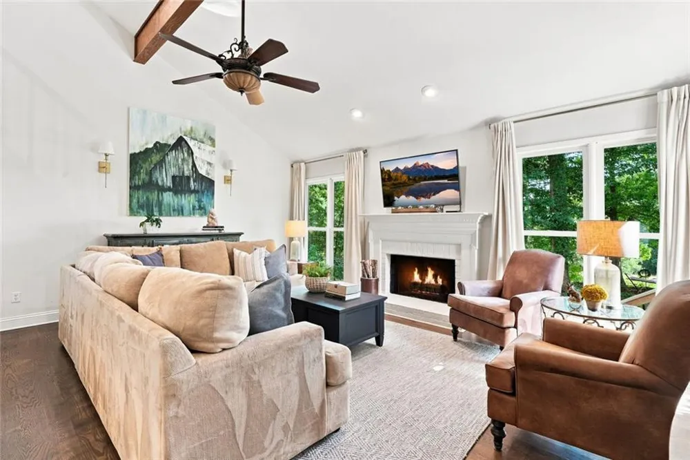 4201 Springwood Circle Marietta, GA 30062