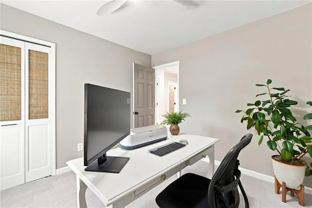 4201 Springwood Circle Marietta, GA 30062