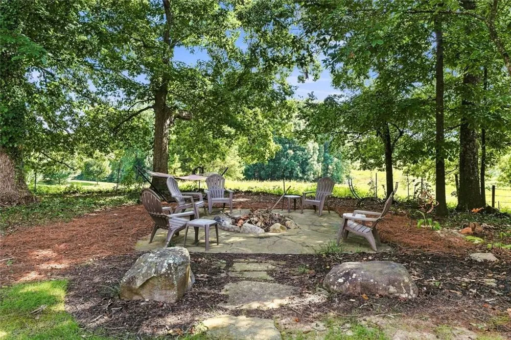 4201 Springwood Circle Marietta, GA 30062