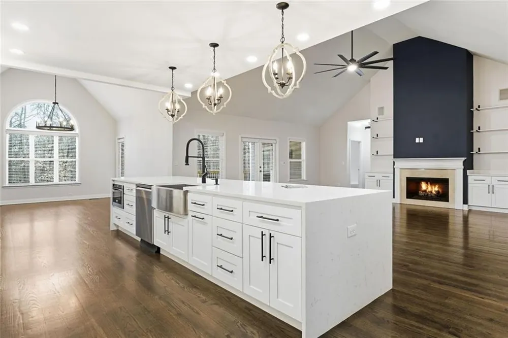 44 S Arbor Shores Drive Newnan, GA 30265
