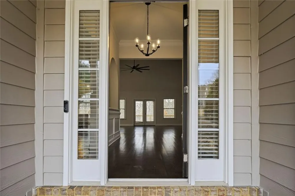 44 S Arbor Shores Drive Newnan, GA 30265