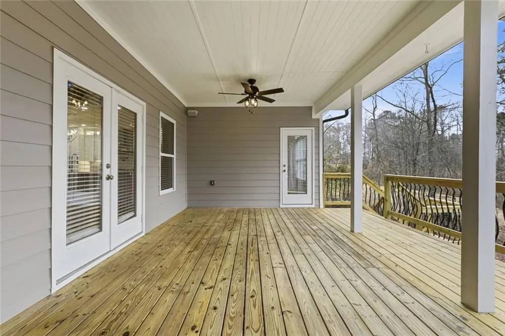 44 S Arbor Shores Drive Newnan, GA 30265