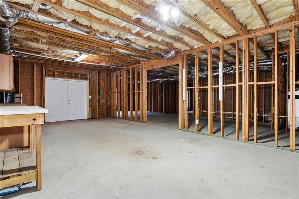 44 S Arbor Shores Drive Newnan, GA 30265