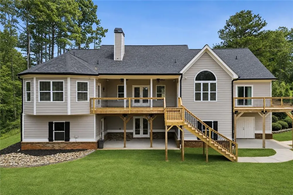44 S Arbor Shores Drive Newnan, GA 30265