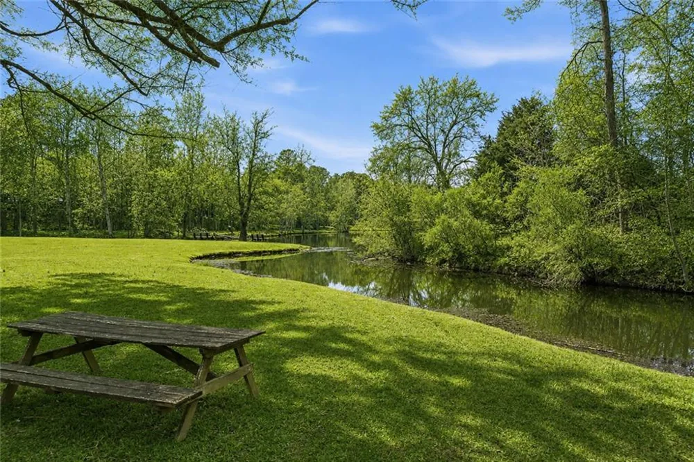 44 S Arbor Shores Drive Newnan, GA 30265