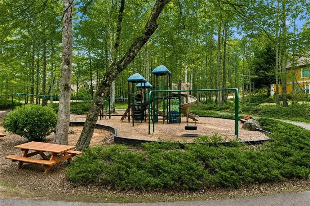 44 S Arbor Shores Drive Newnan, GA 30265