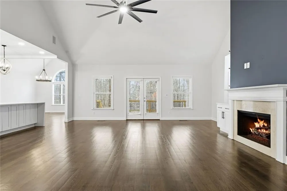 44 S Arbor Shores Drive Newnan, GA 30265