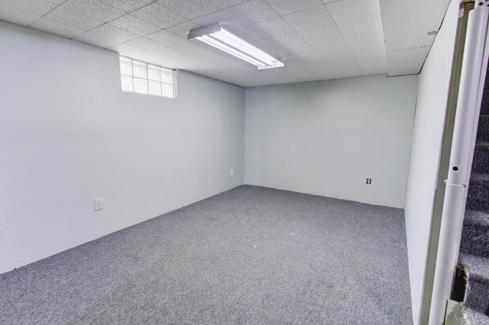 2504 Logan Avenue Kalamazoo, MI 49008