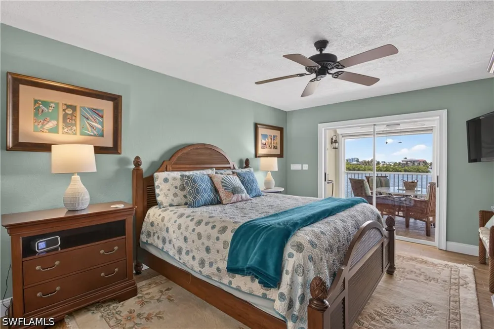 Bonita Beach Road #204-(3 floors up) Bonita Springs, FL 34134