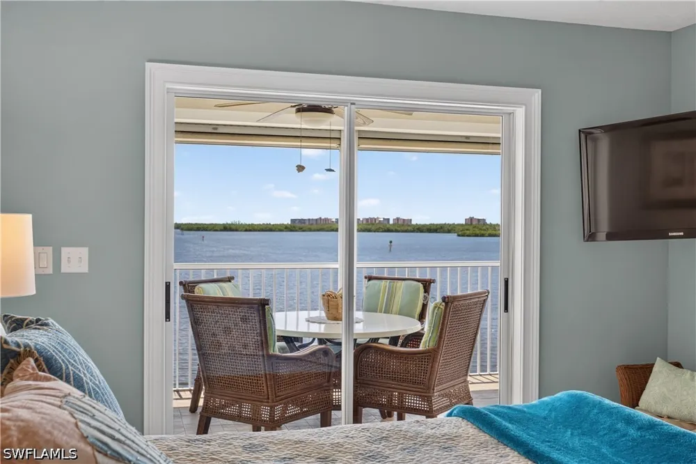 Bonita Beach Road #204-(3 floors up) Bonita Springs, FL 34134