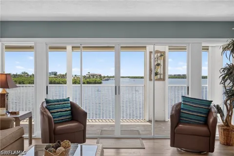 Bonita Beach Road #204-(3 floors up)