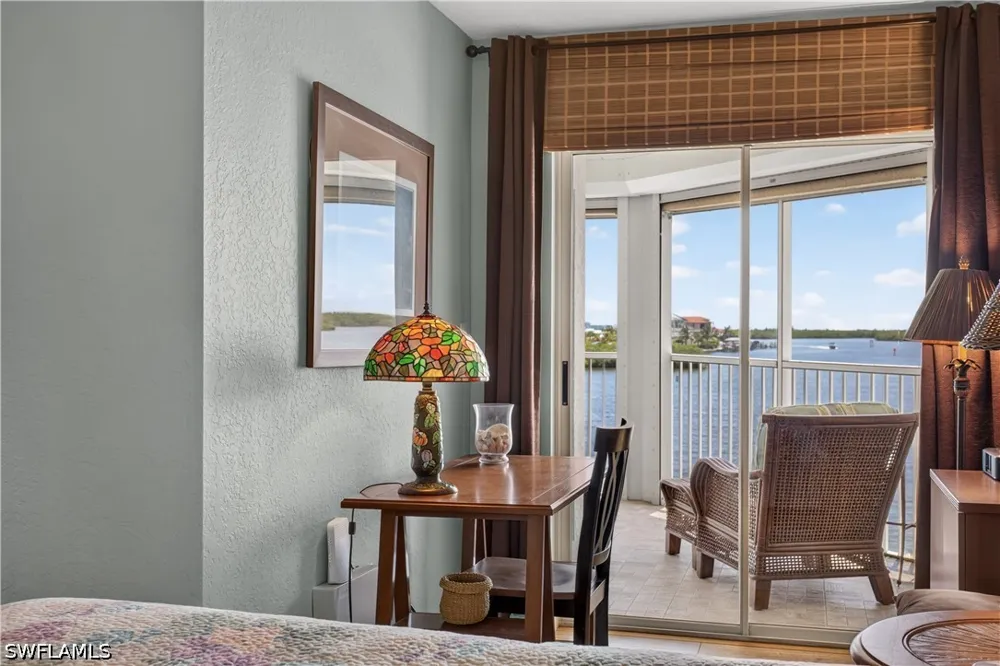 Bonita Beach Road #204-(3 floors up) Bonita Springs, FL 34134