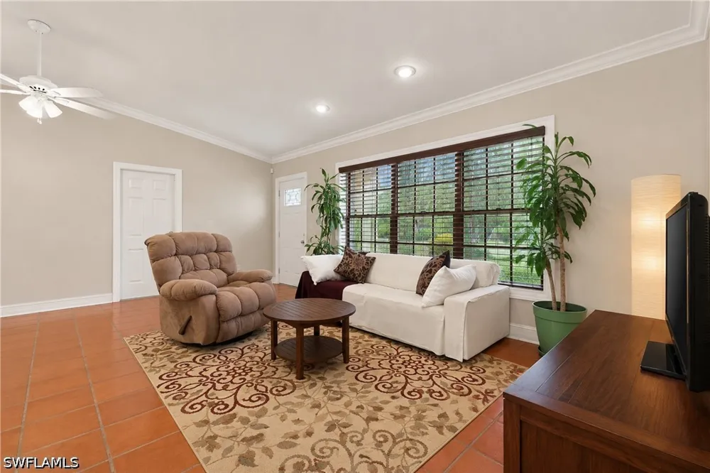 1st Avenue SW Naples, FL 34119