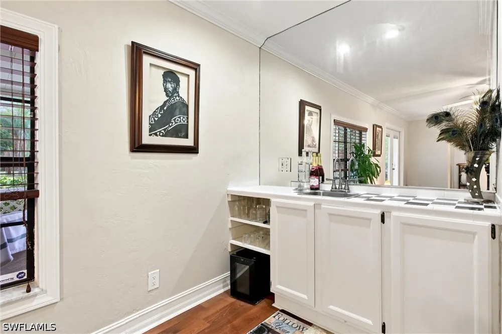 1st Avenue SW Naples, FL 34119