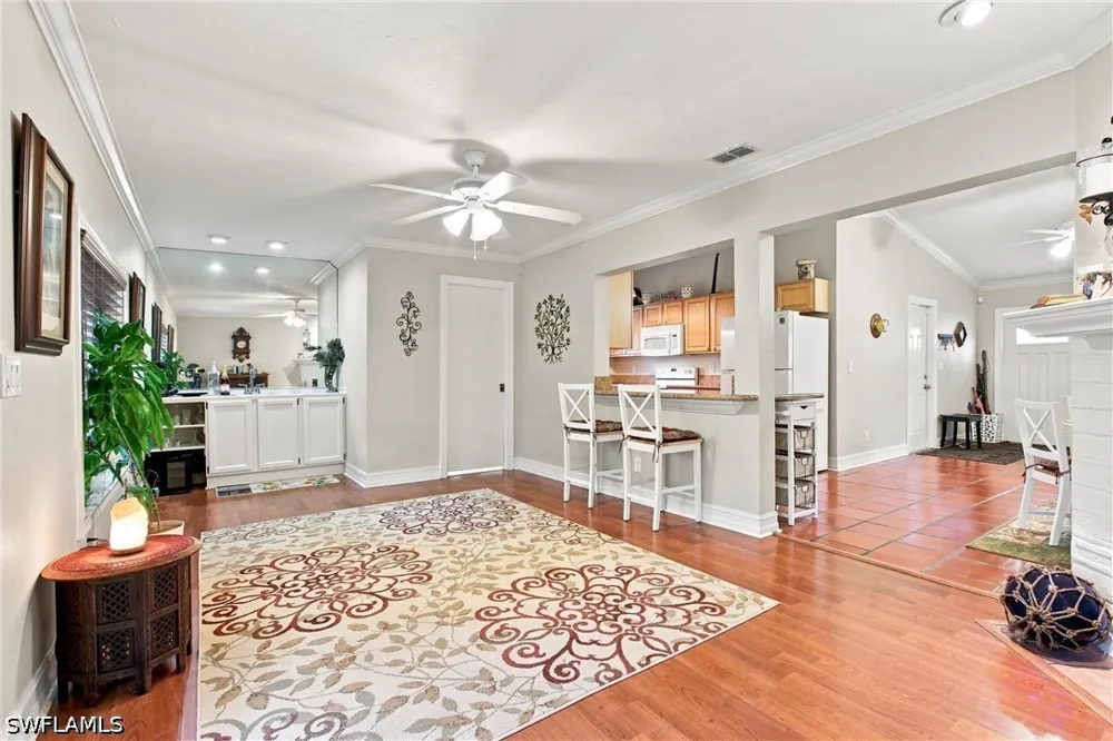 1st Avenue SW Naples, FL 34119