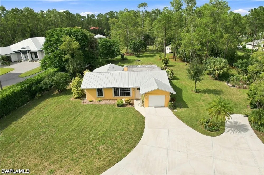 1st Avenue SW Naples, FL 34119