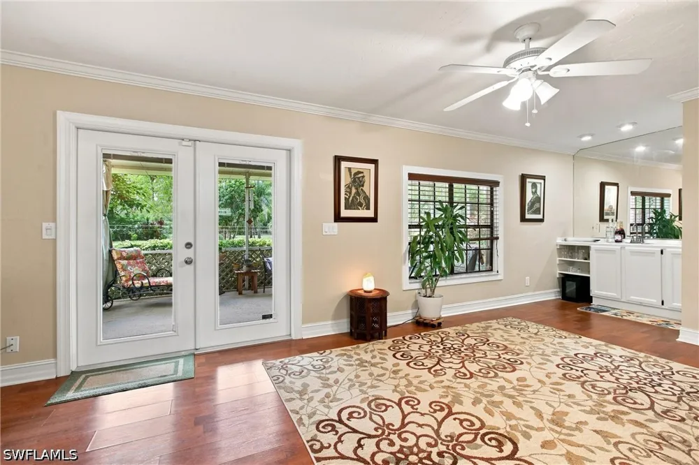 1st Avenue SW Naples, FL 34119