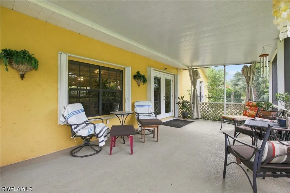 1st Avenue SW Naples, FL 34119
