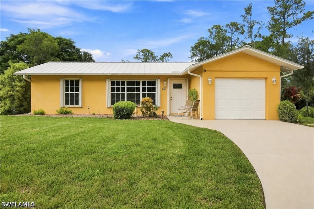 1st Avenue SW Naples, FL 34119