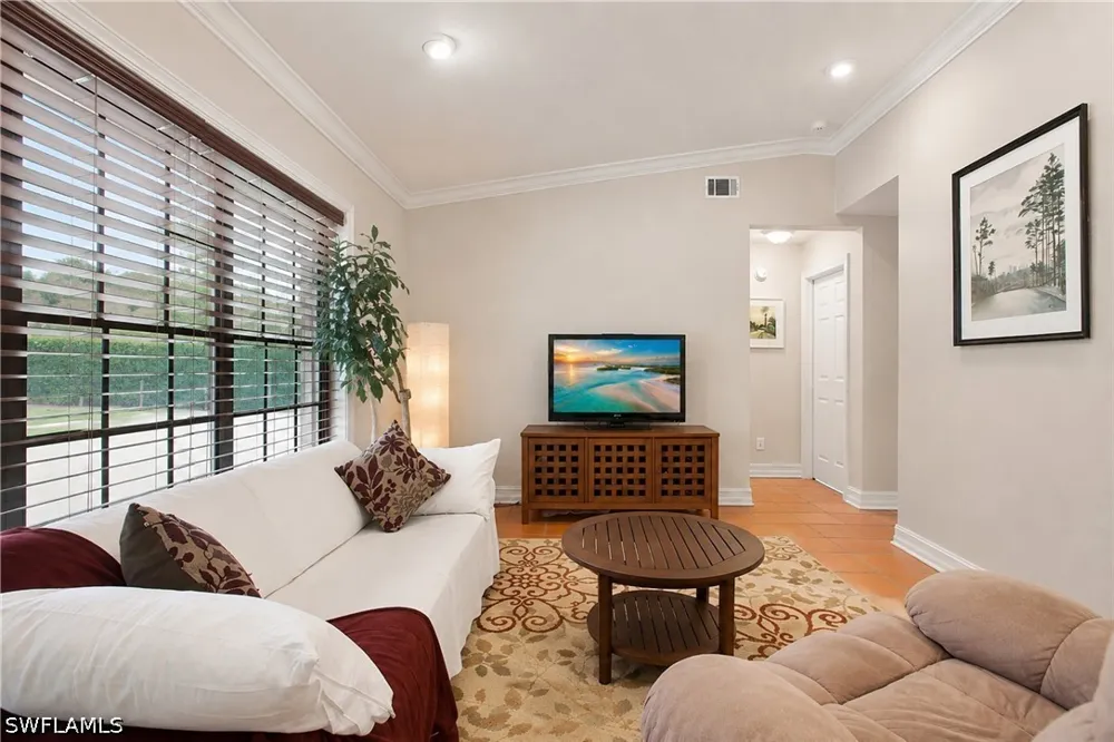 1st Avenue SW Naples, FL 34119