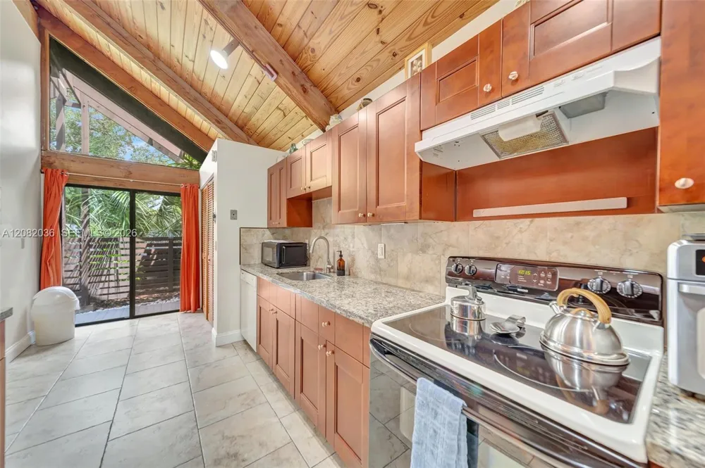 405 University Dr #3-12 Plantation, FL 33324